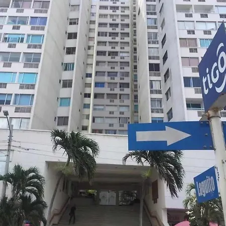 Comfortable Apartmento Frente Al Mar, A/c / Pool Apartment Cartagena