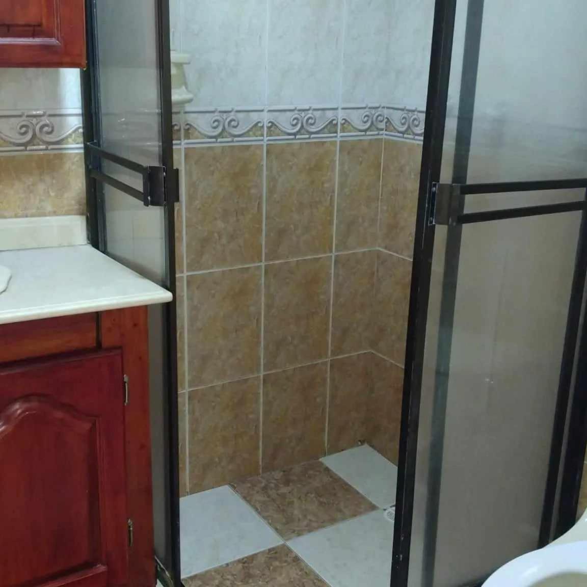 Comfortable Apartmento Frente Al Mar, A/c / Pool Apartamento Cartagena